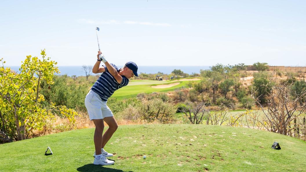 Wildcats Battle in Second Day of Cabo Collegiate