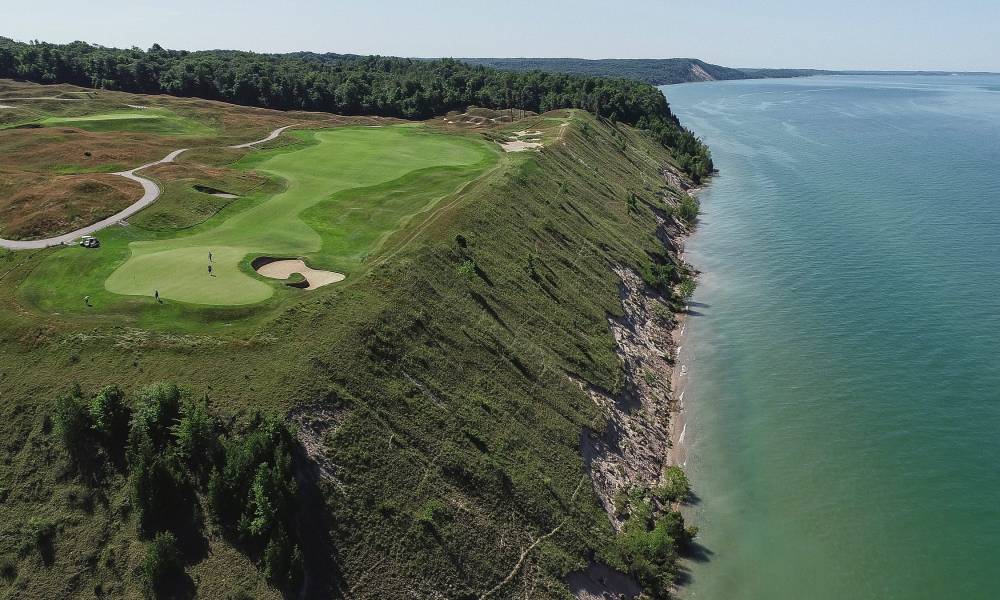 Arcadia Bluffs to open new 12-hole course in Michigan called the Dozen
