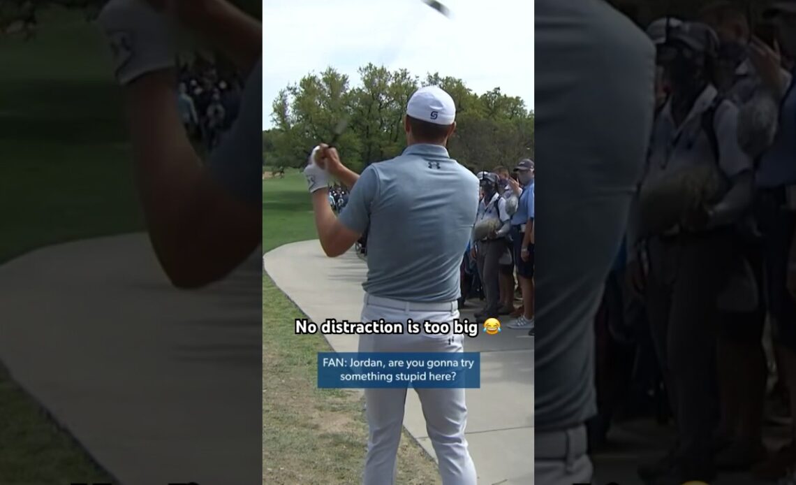 The distractions were no match for Jordan Spieth 👀
