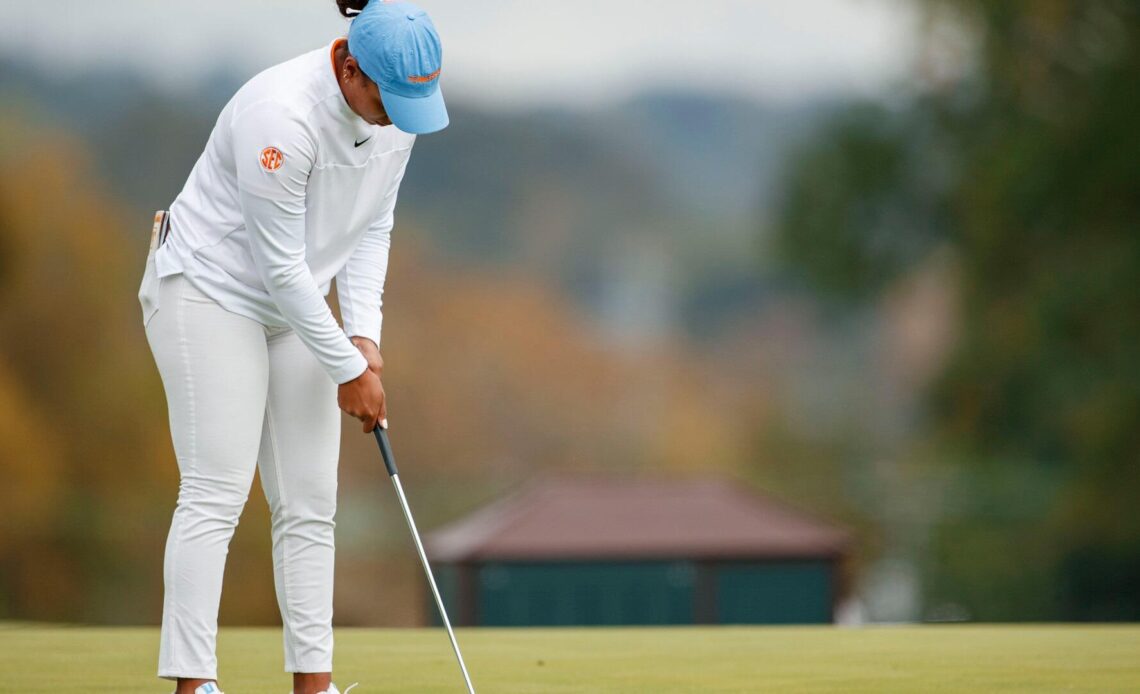 Davis in First, Lady Vols in Fifth Heading into Final Day of NCAA Regionals