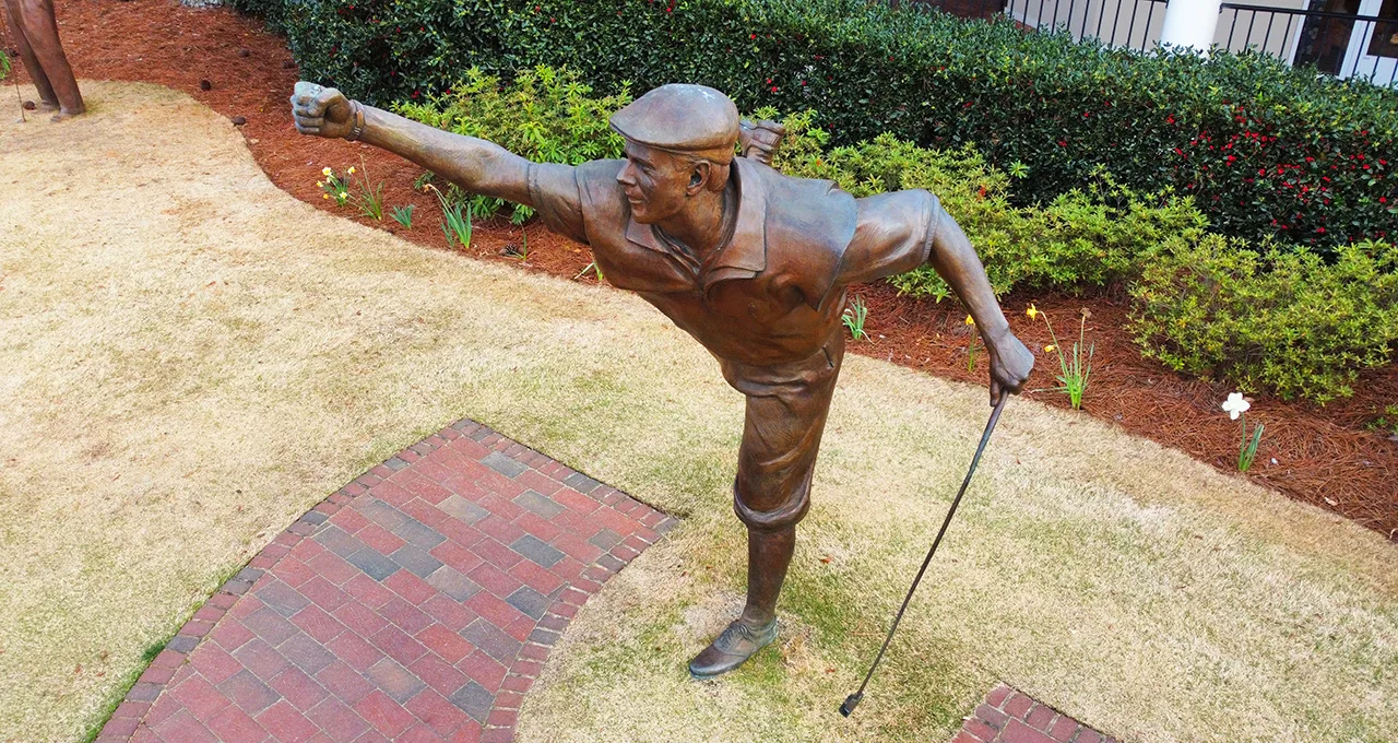 Photos and stats for every hole at Pinehurst No. 2