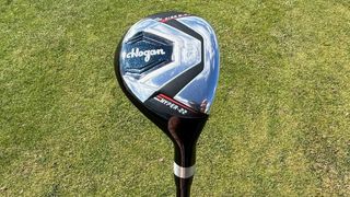 Photo of the hybrid in the Hogan FTS Junior package set