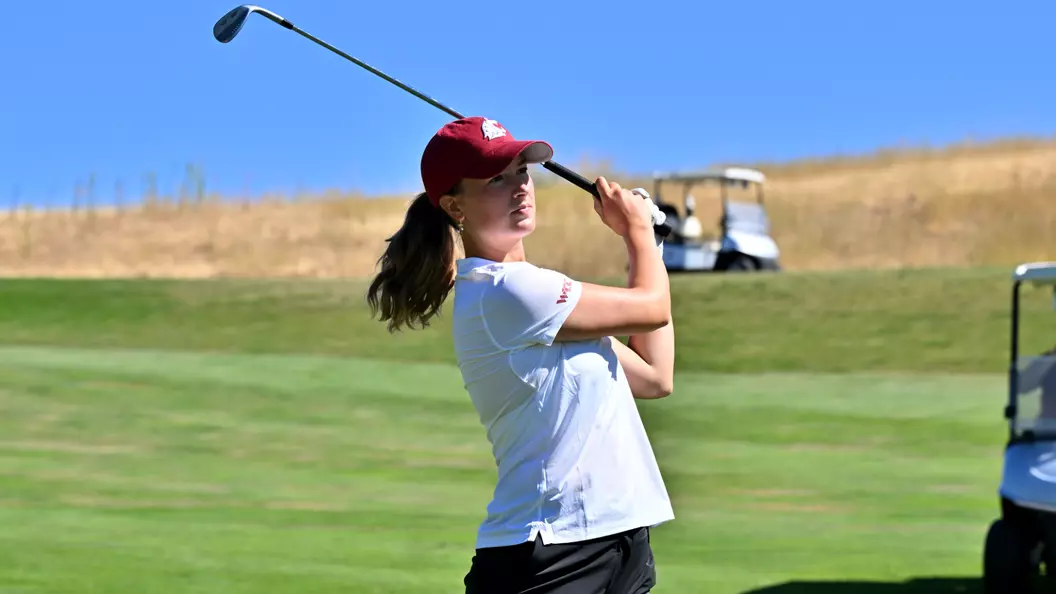 Cougars Open Play at The Molly, Skovgaard Bils Sits in 12th