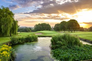 Tewkesbury Park par-3 5th hole