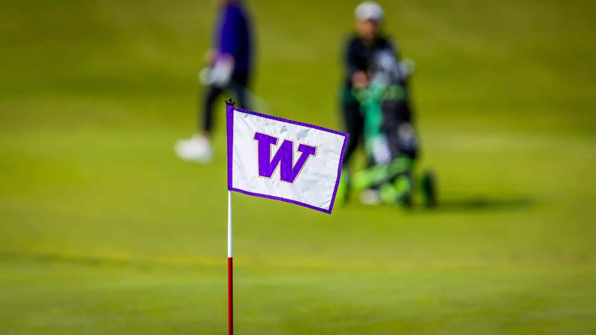 UW Men’s Golf Signs One Local, One International On NSD