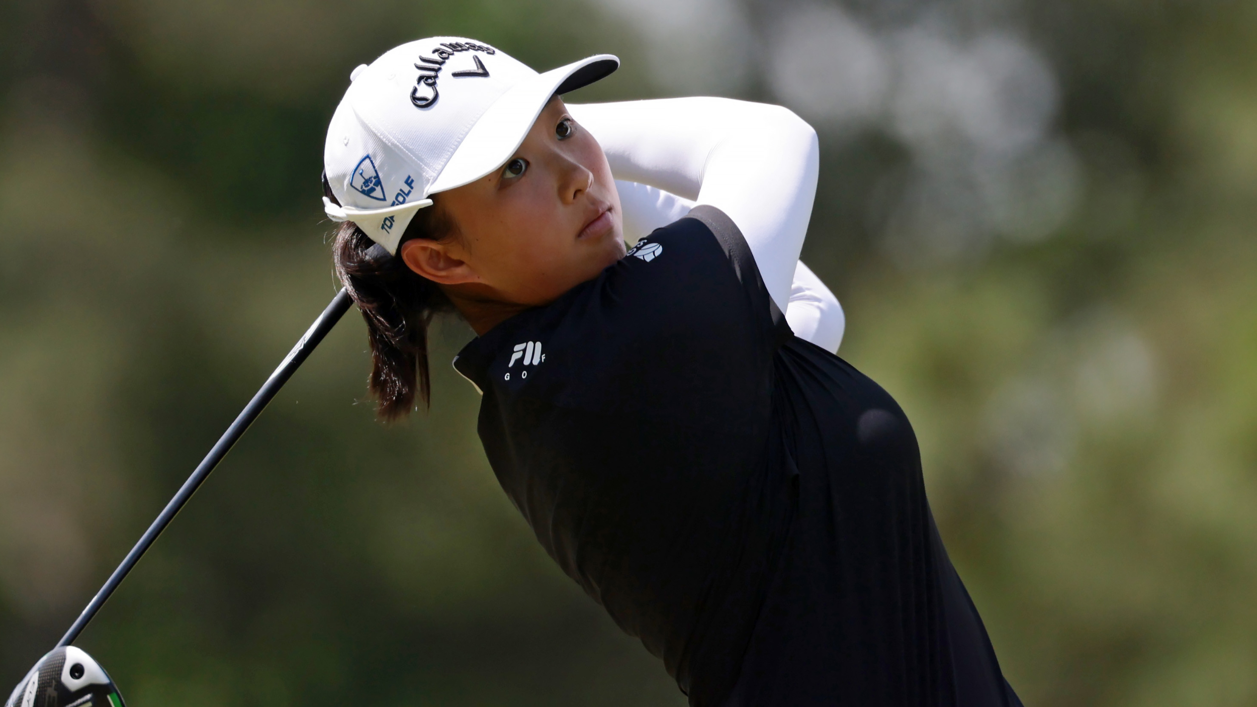 Ruoning Yin takes a shot at the Chevron Championship